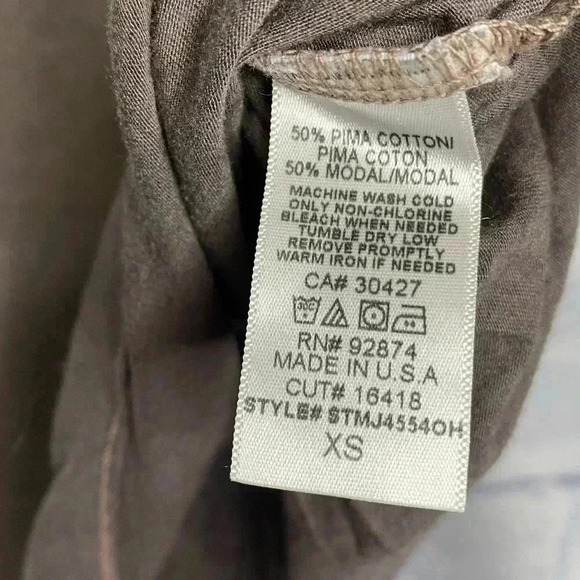 Splendid Henley Tab Sleeve Shirt Top - Picture 5 of 6